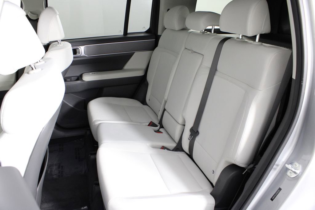 Certified 2026 Hyundai Santa Fe SE image 21