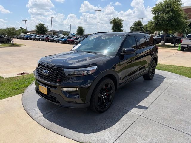 Certified 2023 Ford Explorer ST w/ Equipment Group 401A AWD/4WD image 3