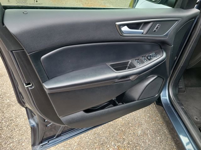 Used 2024 Ford Edge SE w/ Cargo Accessory Package AWD/4WD image 18