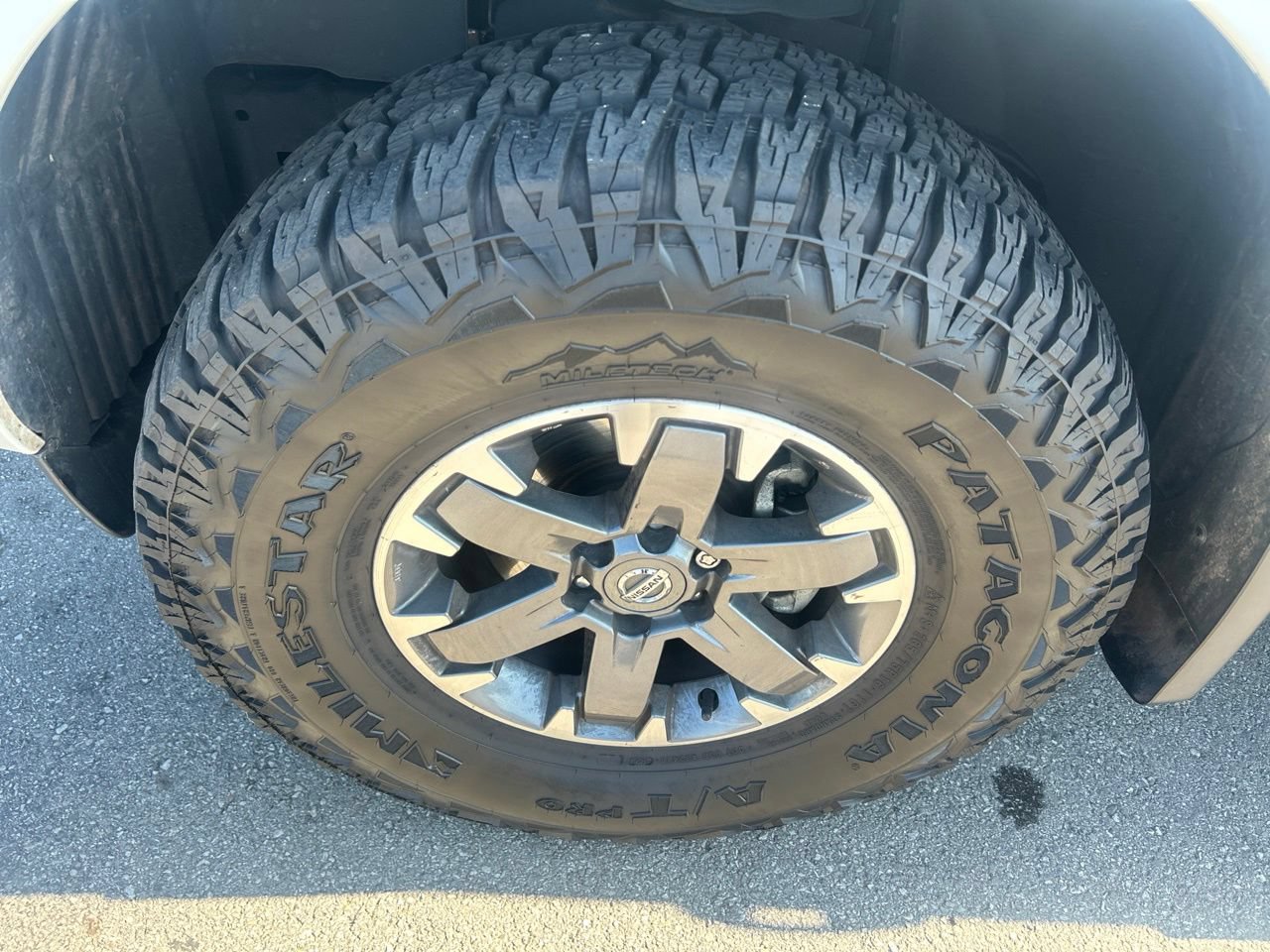 Used 2020 Nissan Frontier PRO-4X AWD/4WD image 9