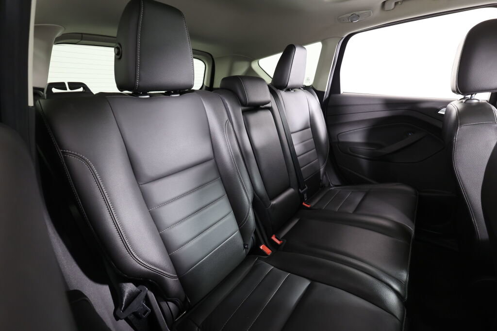 Used 2015 Ford Escape Titanium w/ Equipment Group 301A image 21