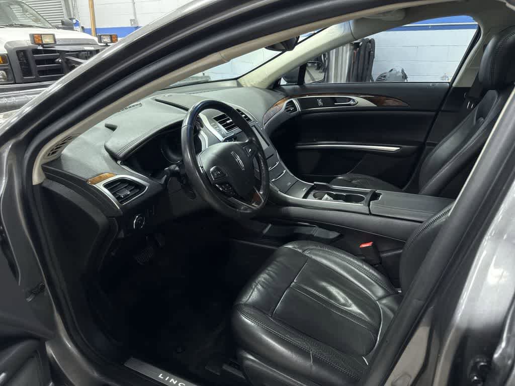 Used 2014 Lincoln MKZ AWD w/ Equipment Group 102A Reserve image 29