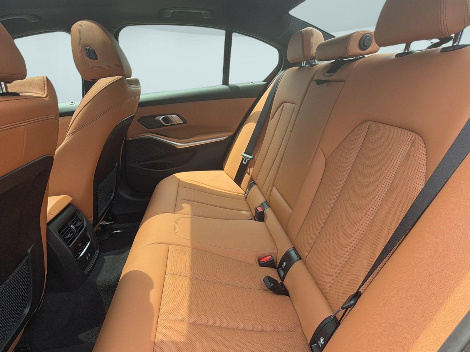Certified 2023 BMW 330i Sedan w/ Premium Package RWD image 27