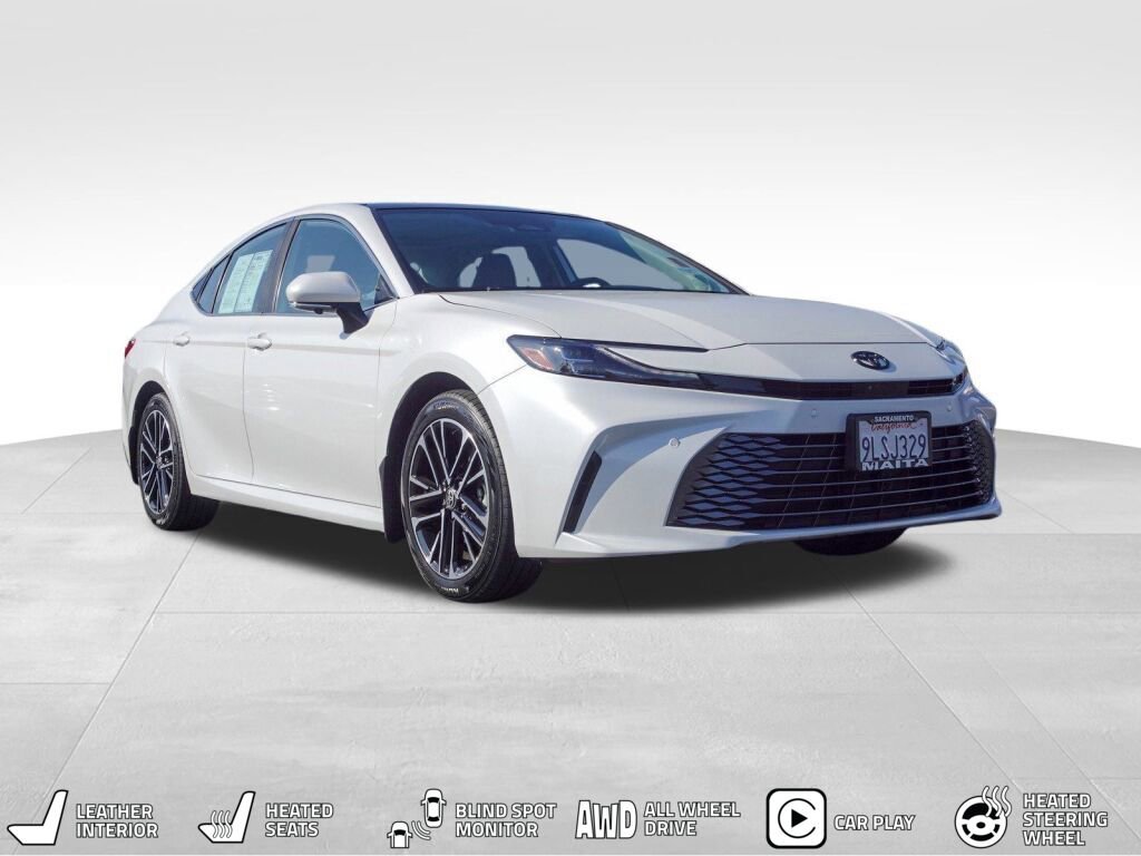 Used 2025 Toyota Camry XLE