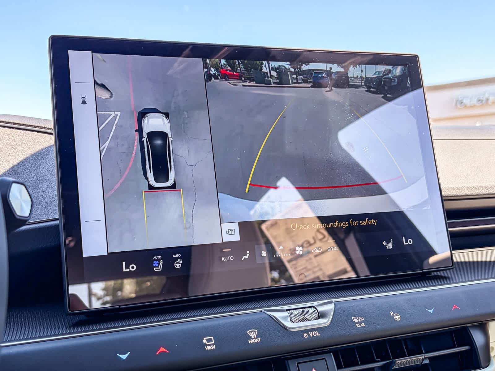 New 2026 Lexus ES 350e FWD image 24