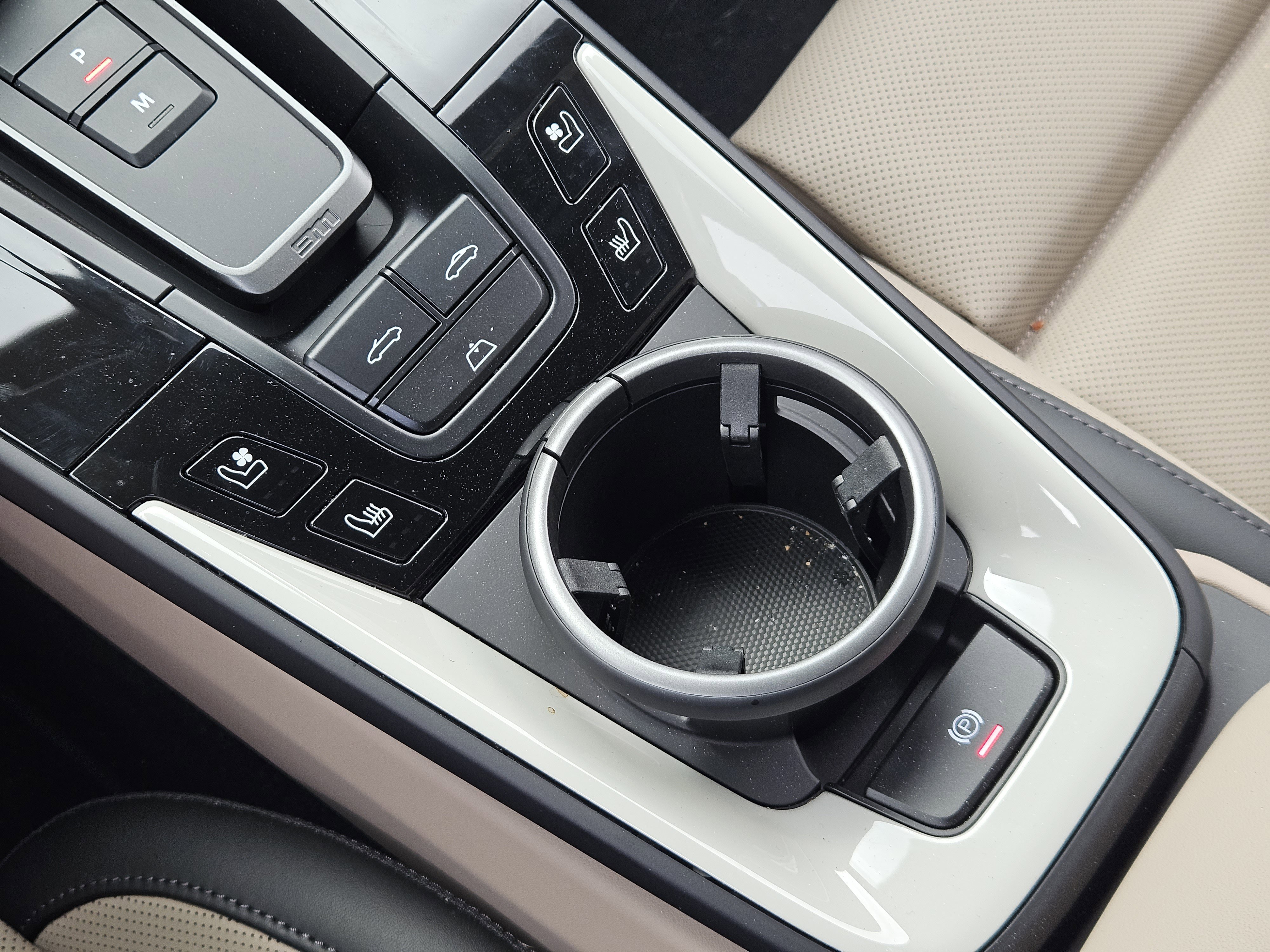 Certified 2026 Porsche 911 Carrera 4 GTS image 21