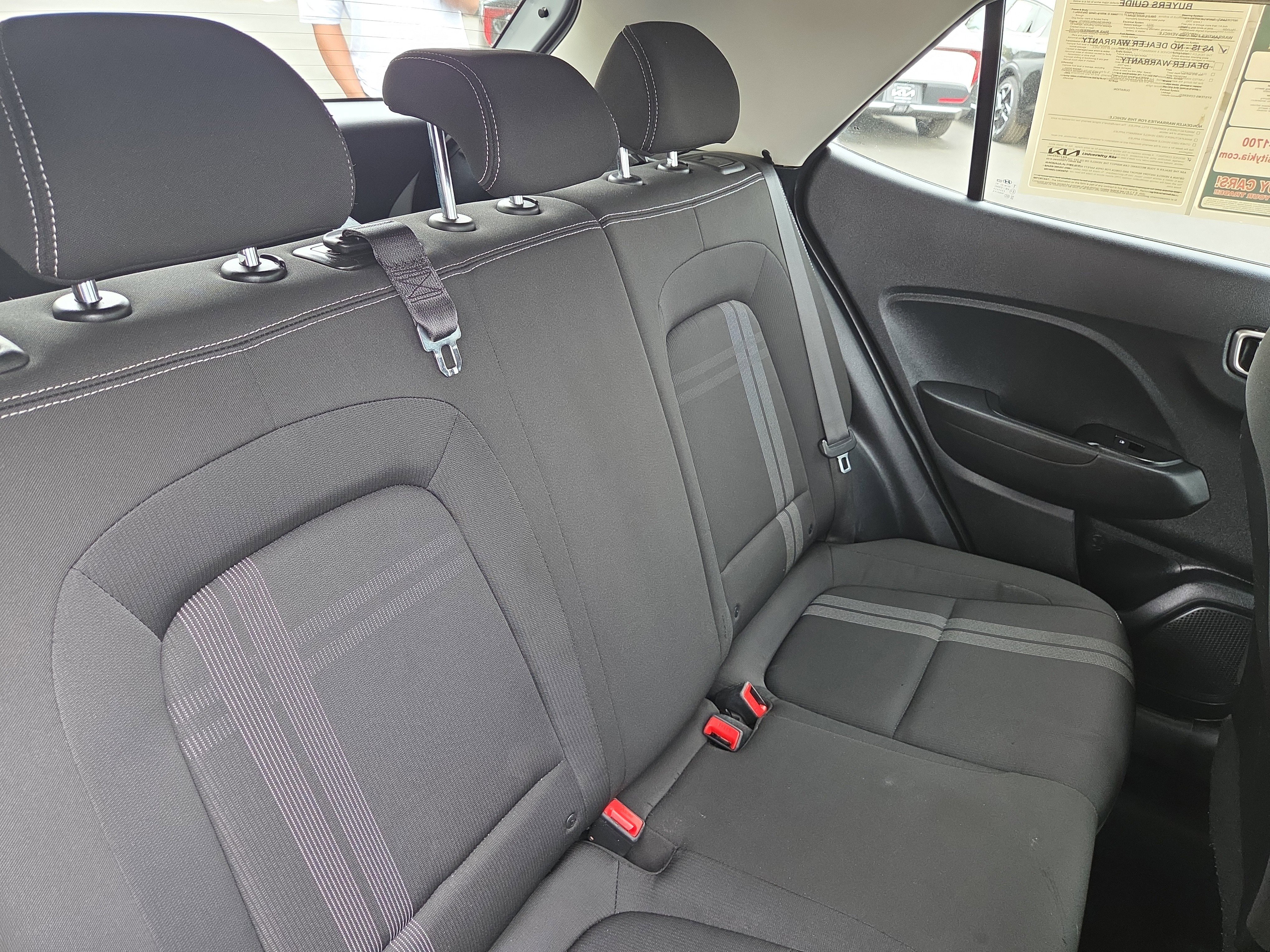 Used 2022 Hyundai Venue SEL w/ Cargo Package image 33