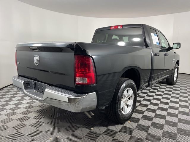 Used 2024 RAM 1500 Classic SLT image 10