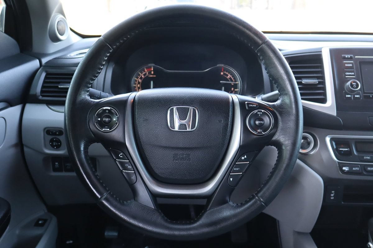 Used 2017 Honda Ridgeline RTL image 18