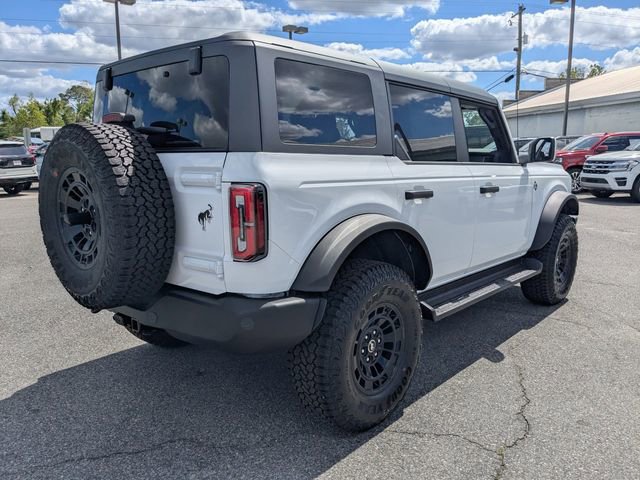 New 2026 Ford Bronco Outer Banks w/ Sasquatch Package image 4