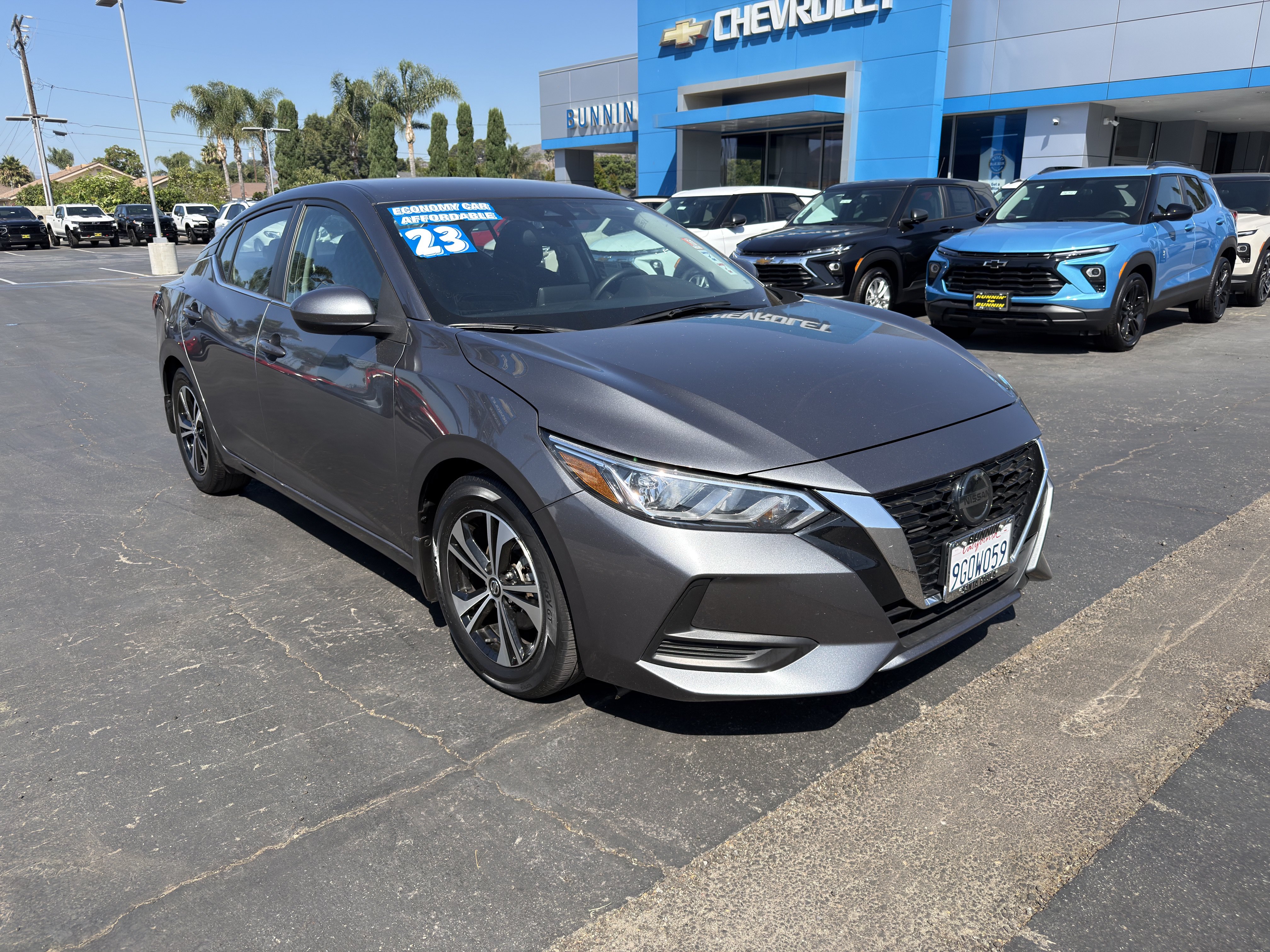 Used 2023 Nissan Sentra SV FWD image 2