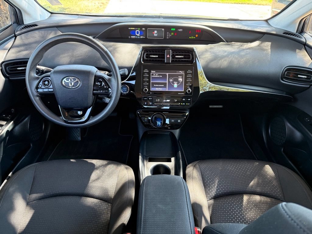 Used 2022 Toyota Prius LE FWD image 14