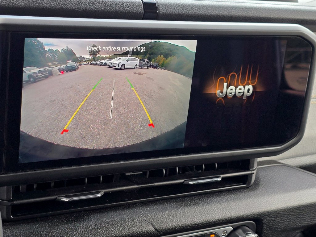 Used 2025 Jeep Wrangler Unlimited Sport S 4xe AWD/4WD image 10