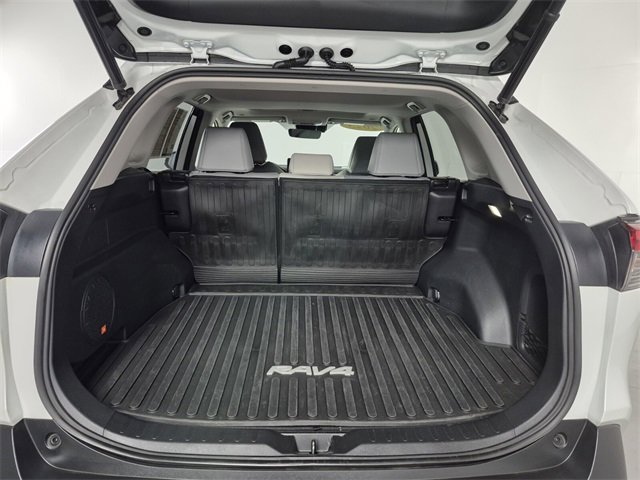 Used 2023 Toyota RAV4 Limited image 13