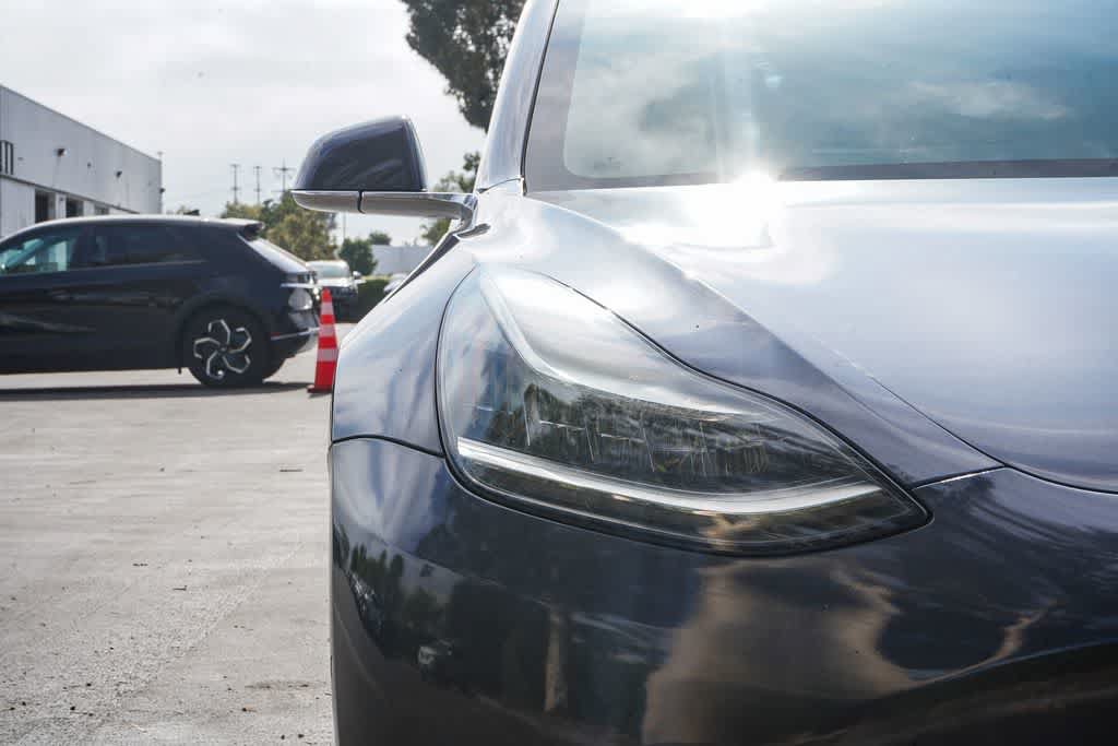 Used 2018 Tesla Model 3 Long Range AWD/4WD image 10
