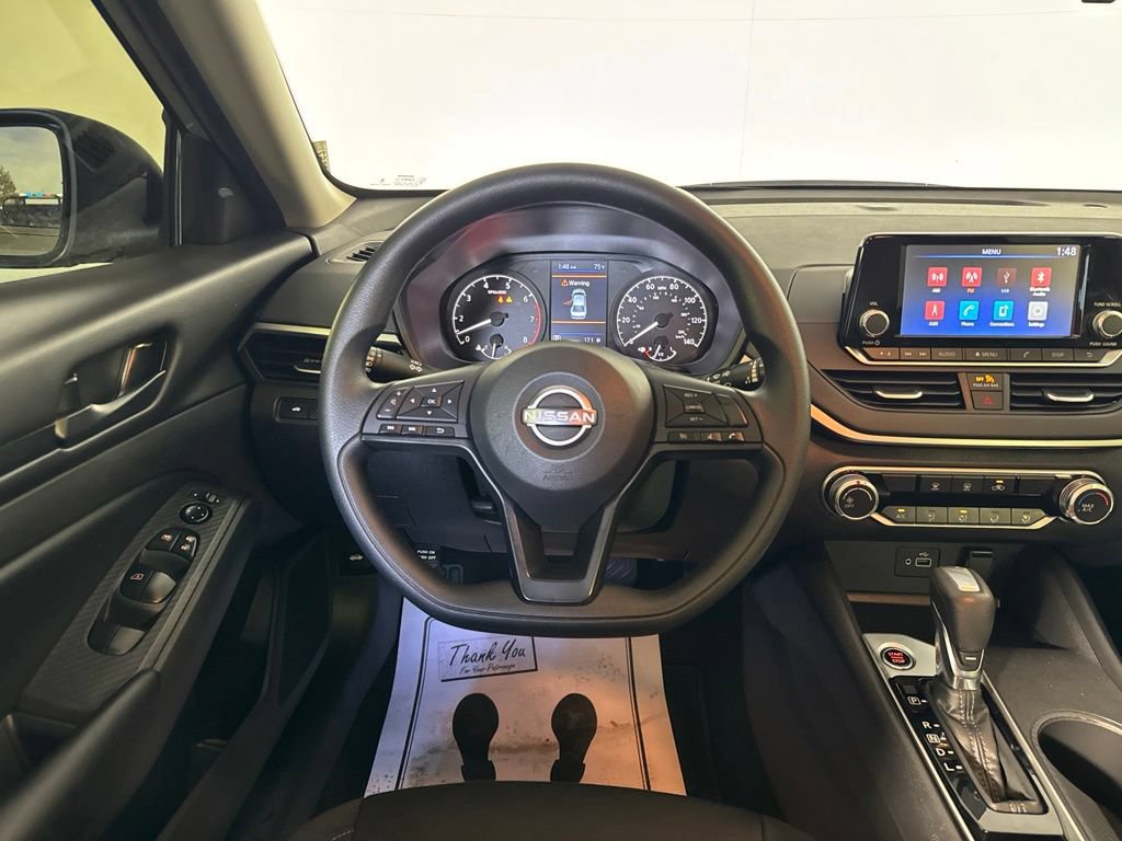 Used 2024 Nissan Altima 2.5 S FWD image 35