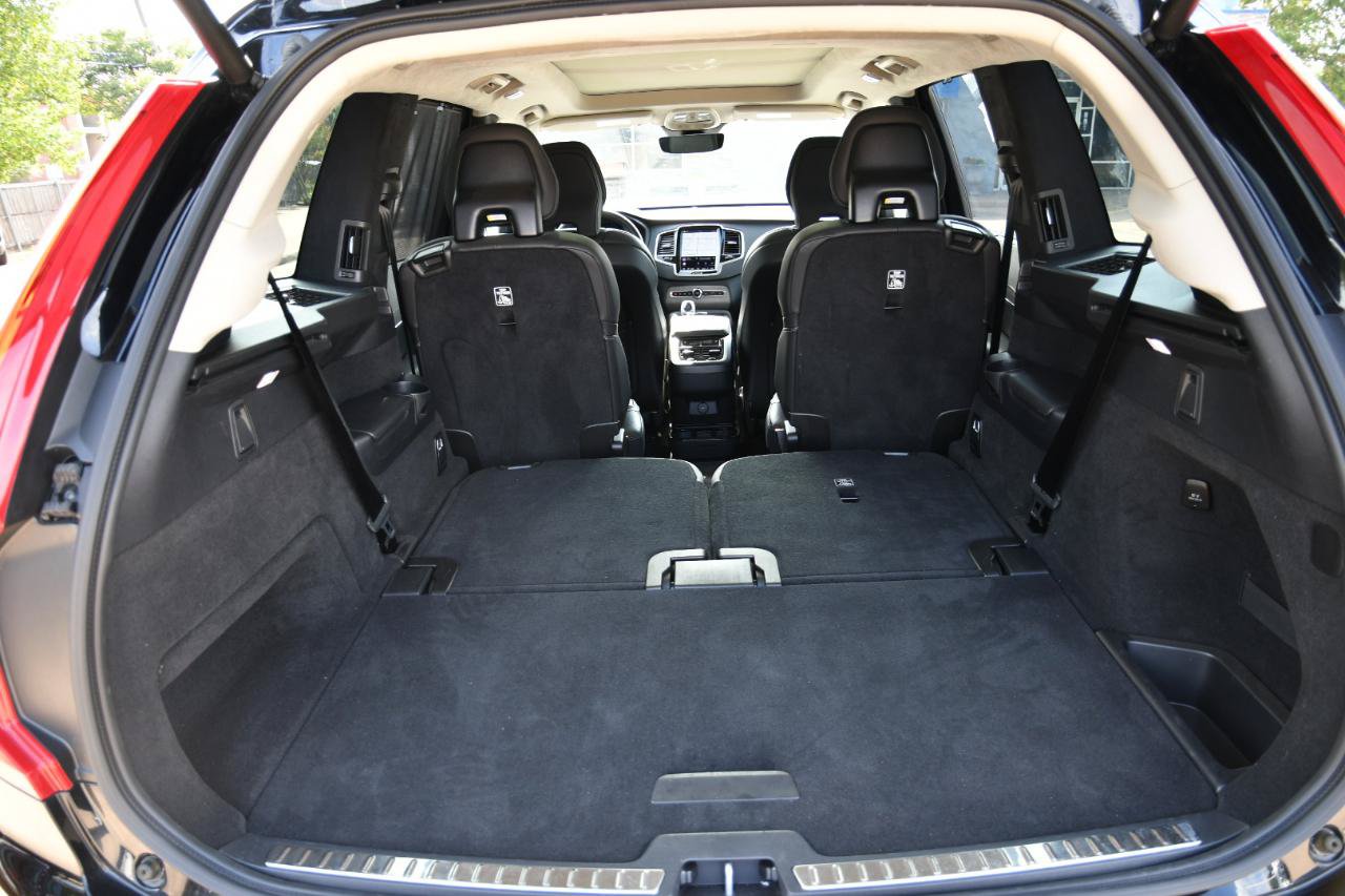Used 2025 Volvo XC90 B6 Ultra w/ Lounge Package AWD/4WD image 7