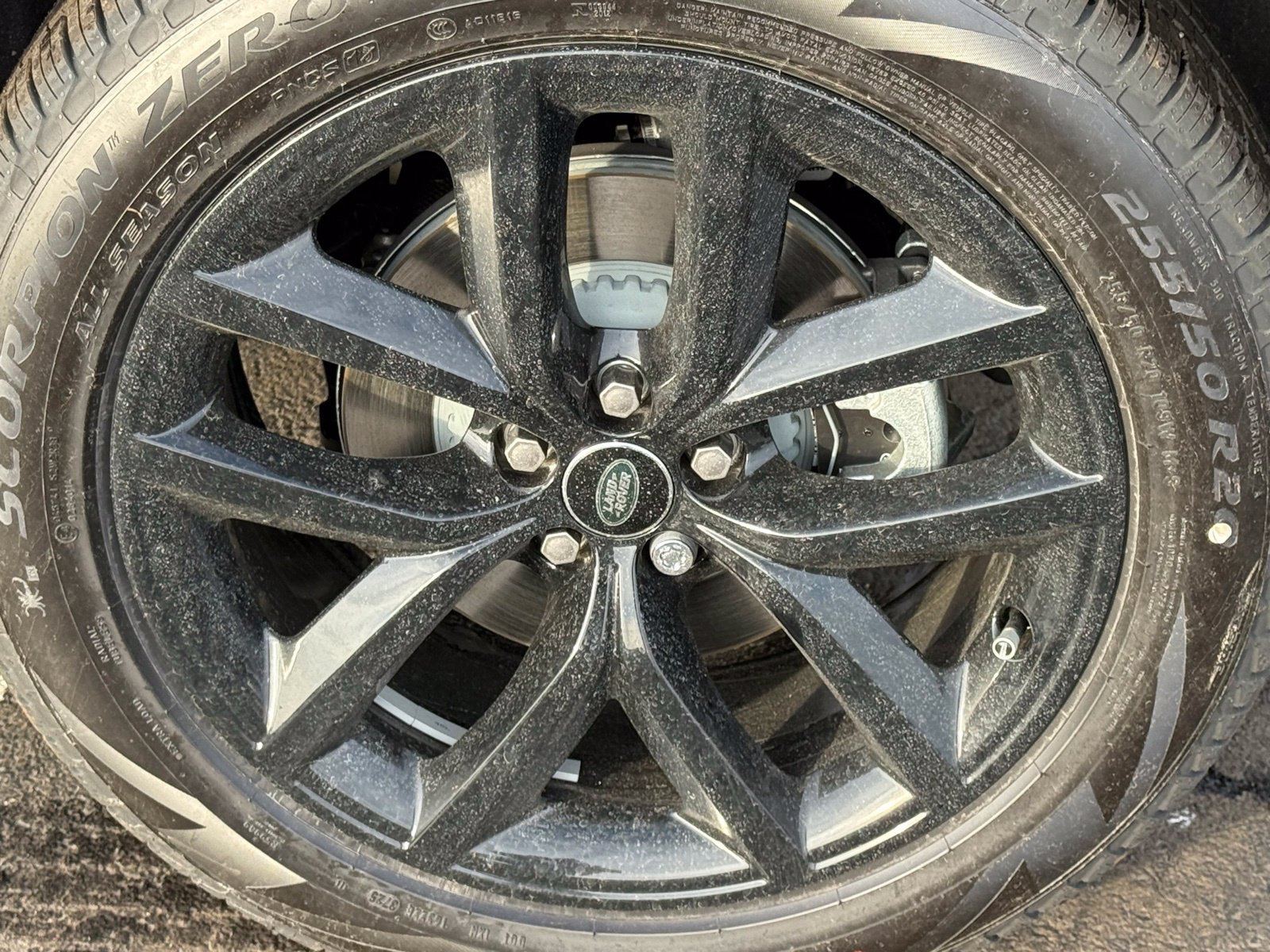 New 2026 Land Rover Range Rover Velar S AWD/4WD image 12
