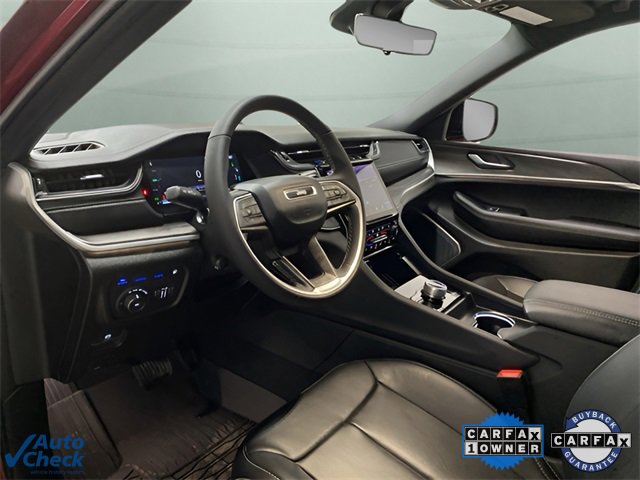 Used 2025 Jeep Grand Cherokee Limited 4xe image 16