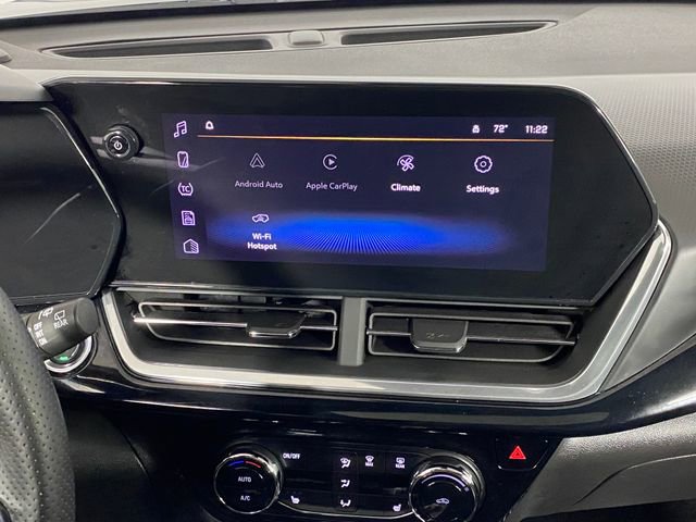 Certified 2024 Chevrolet Trax RS w/ Sunroof Package FWD image 20