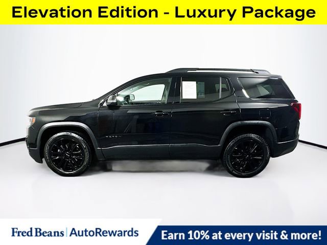 Certified 2023 GMC Acadia SLT w/ Elevation Edition image 4