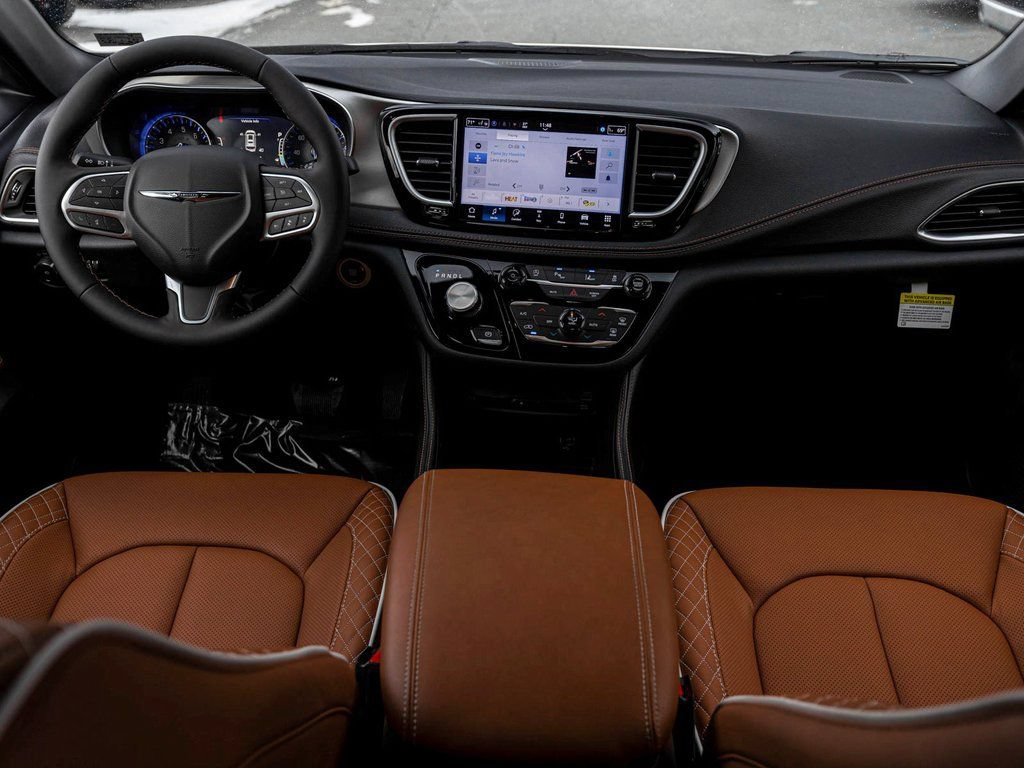 New 2026 Chrysler Pacifica Pinnacle AWD/4WD image 29