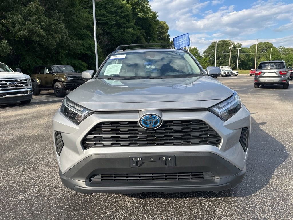 Used 2024 Toyota RAV4 XLE AWD/4WD image 8