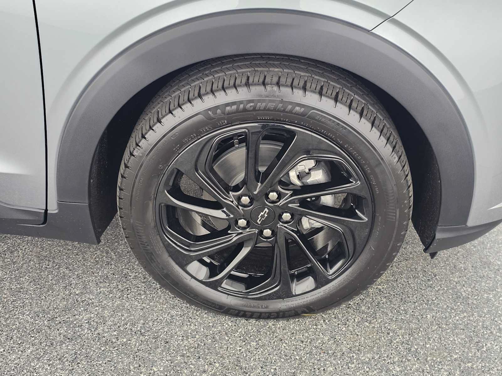 New 2027 Chevrolet Bolt RS FWD image 9