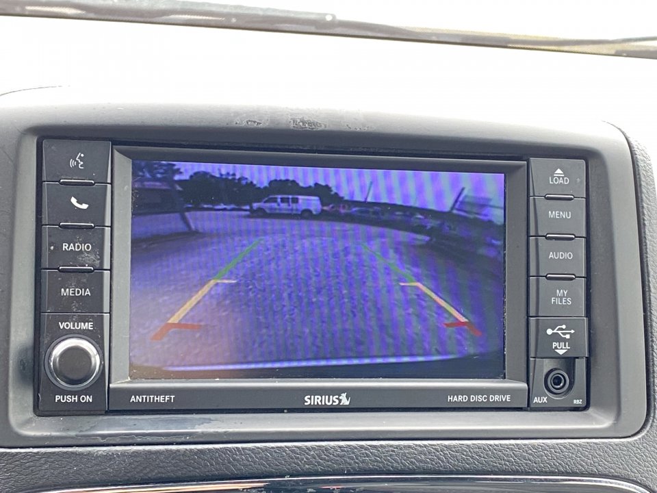 Used 2020 Dodge Grand Caravan SE FWD image 13