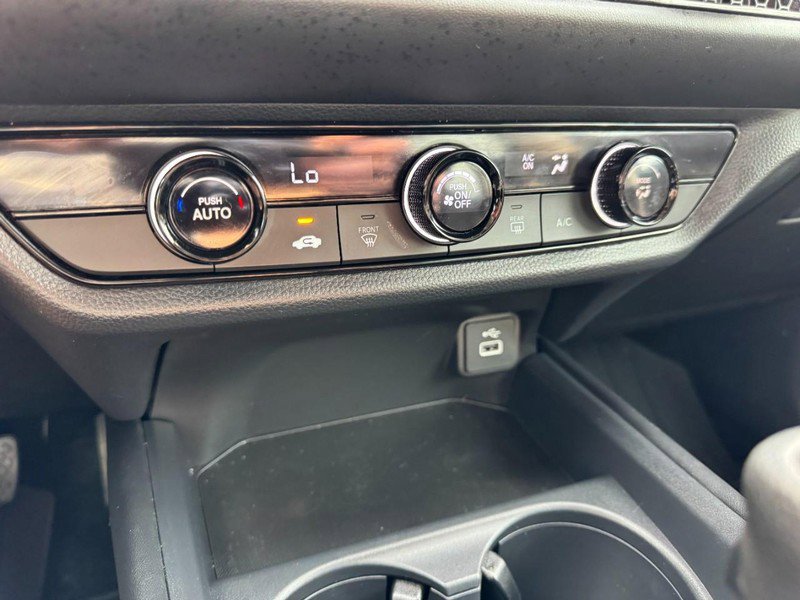 Used 2025 Honda HR-V LX image 18