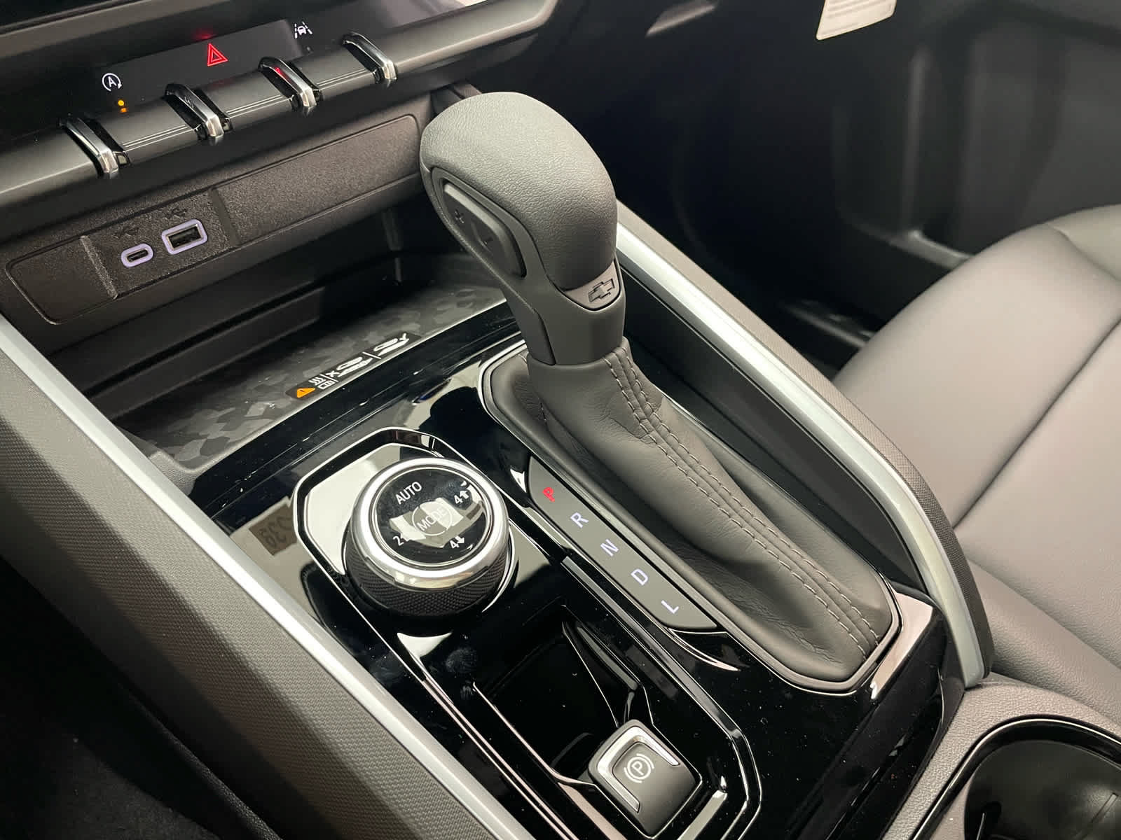 New 2026 Chevrolet Colorado Trail Boss AWD/4WD image 7