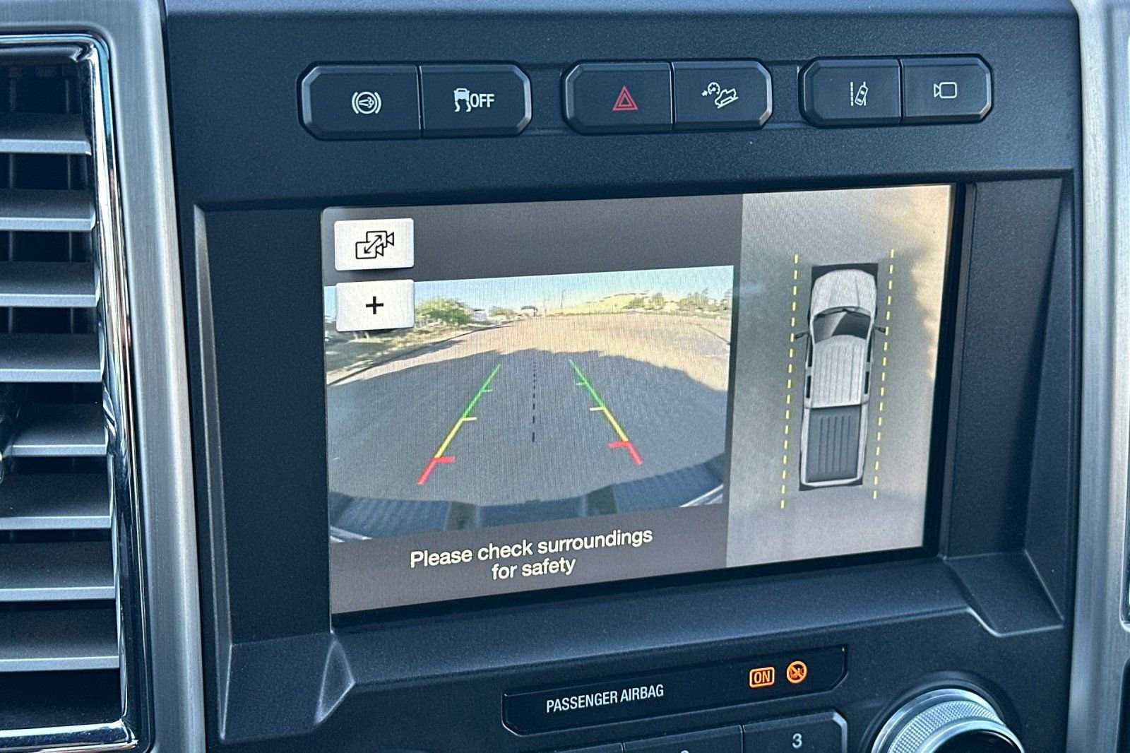 Used 2017 Ford F350 Platinum w/ Platinum Ultimate Package image 21