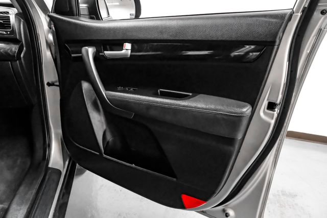 Used 2015 Kia Sorento EX image 51