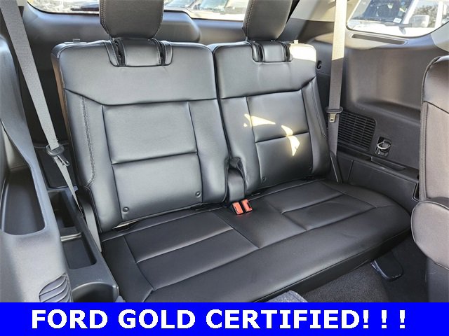 Used 2024 Ford Explorer Limited w/ Limited Technology Package image 13