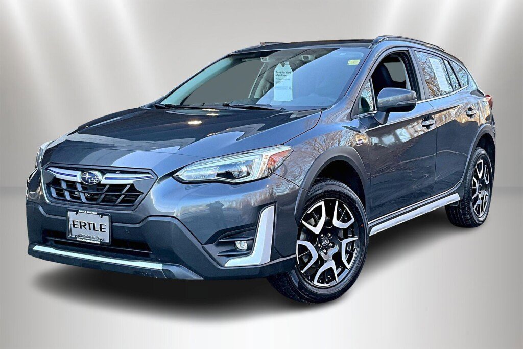 Certified 2021 Subaru Crosstrek Hybrid w/ Moonroof Package w/Navigation image 3
