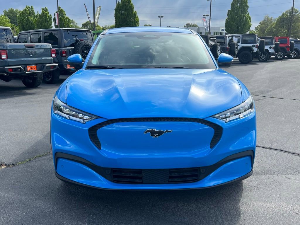Used 2022 Ford Mustang Mach-E Select w/ Comfort/Technology Package RWD image 4