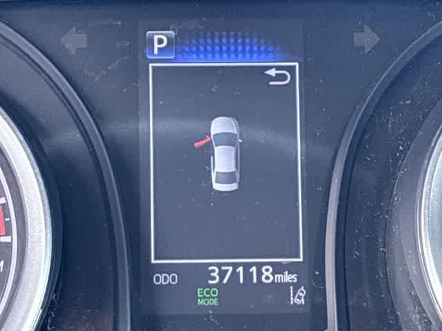 Used 2022 Toyota Camry LE FWD image 34