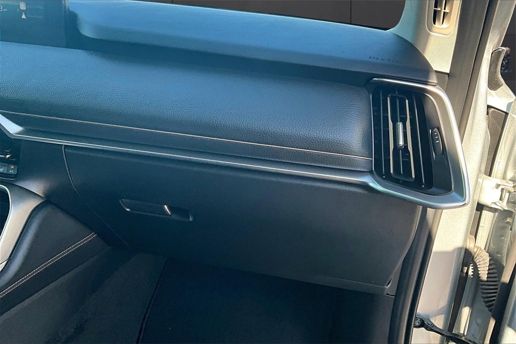 Used 2025 MAZDA CX-90 3.3 Turbo w/ Premium Sport Pkg image 16