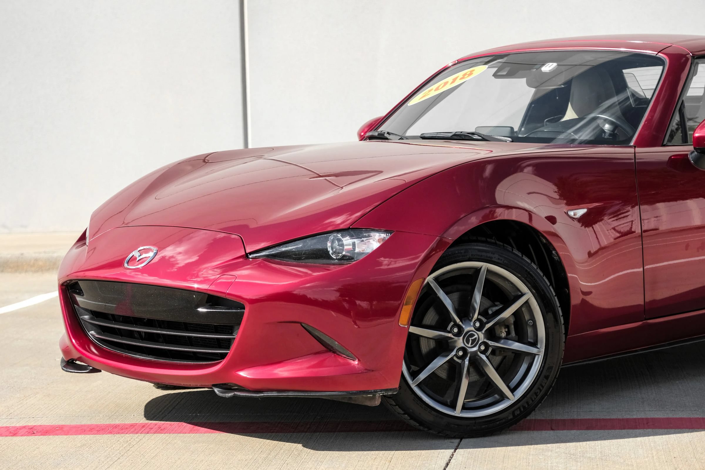 Used 2018 MAZDA MX-5 Miata RF Grand Touring RWD image 13