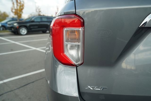 Used 2022 Ford Explorer XLT w/ Equipment Group 202A image 41