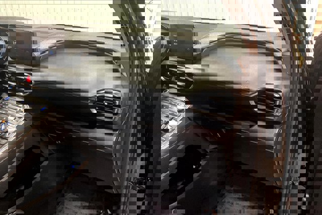 Used 2023 Hyundai Santa Fe SEL w/ Premium Package image 16