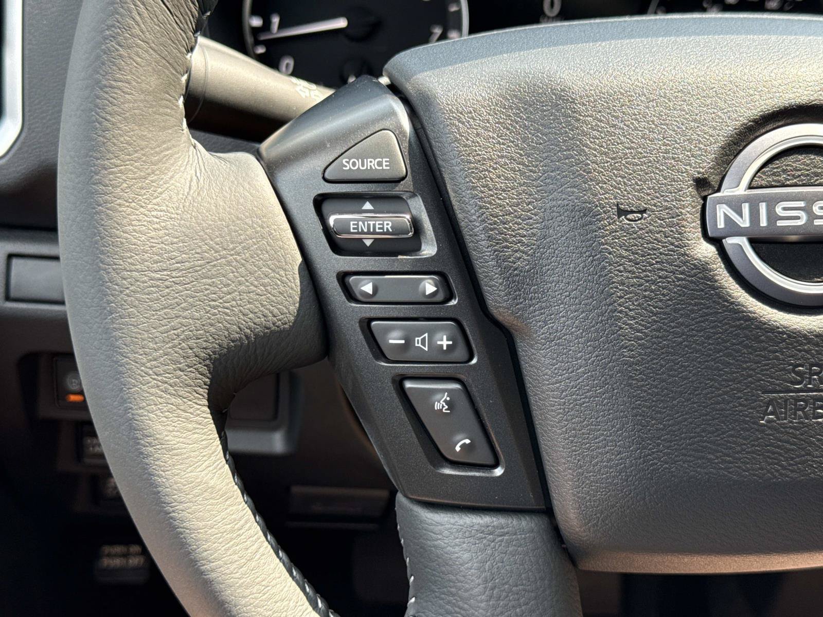 New 2026 Nissan Frontier SV w/ All-Weather Content Package AWD/4WD image 15