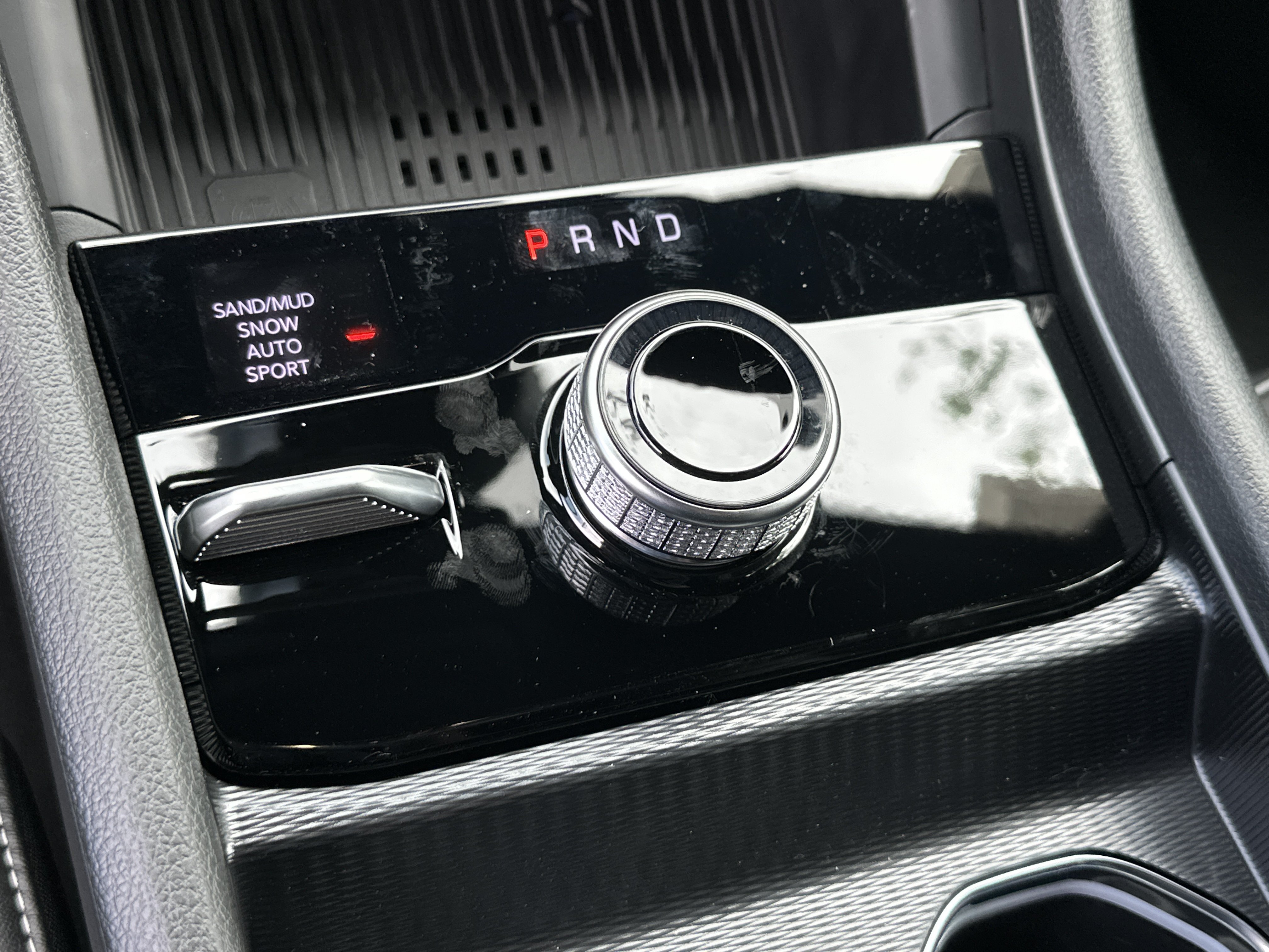 New 2026 Jeep Grand Cherokee Altitude AWD/4WD image 4