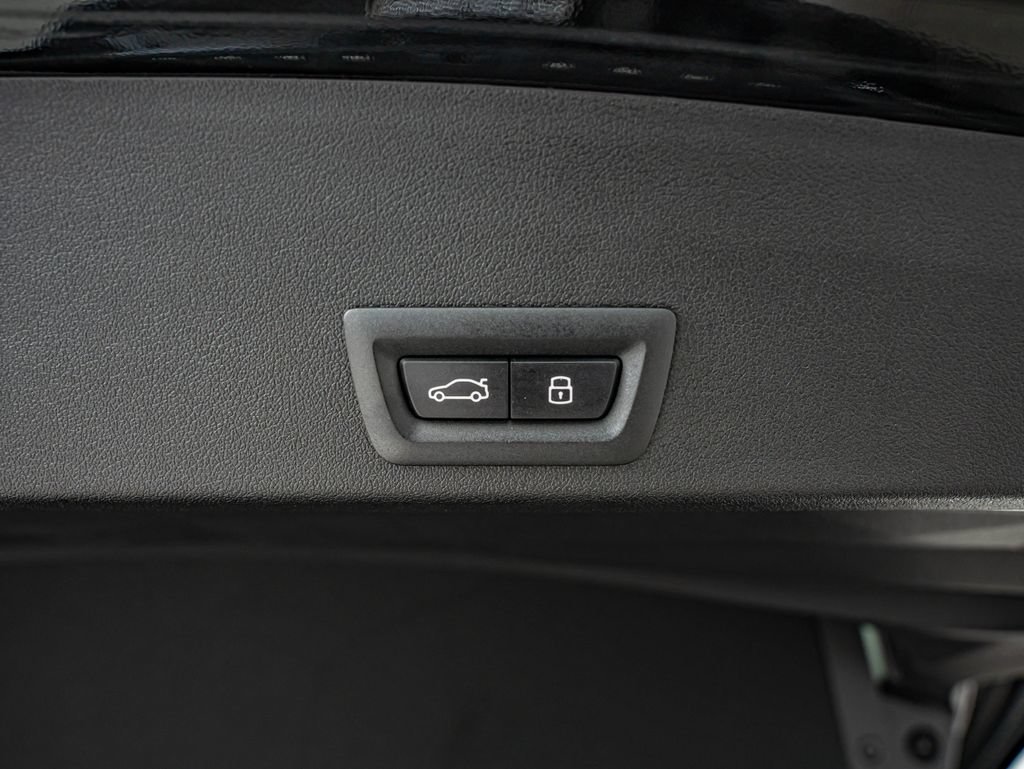New 2026 BMW XM Label Red AWD/4WD image 49