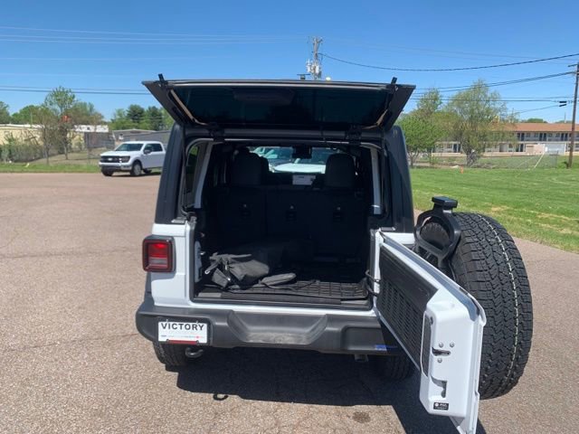 Used 2024 Jeep Wrangler Sport S image 25