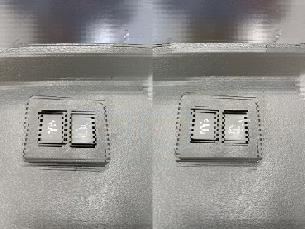 Certified 2025 Subaru Outback Premium image 35