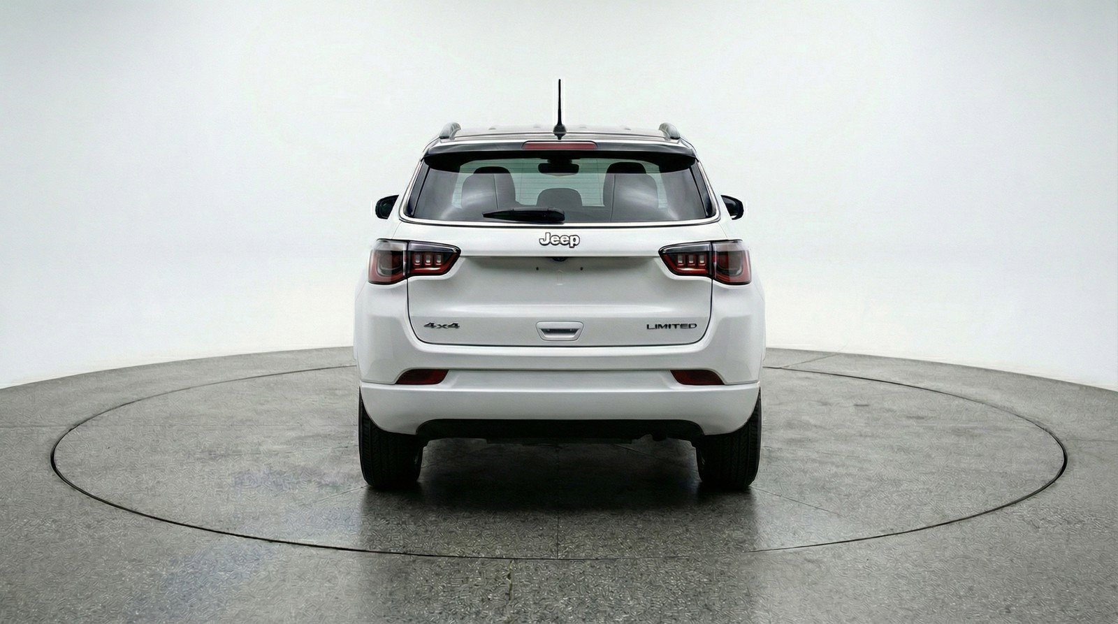 Used 2025 Jeep Compass Limited AWD/4WD image 7