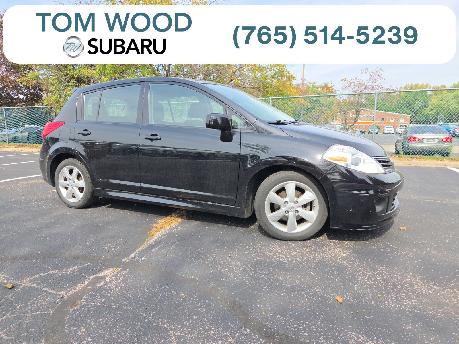 Used 2012 Nissan Versa Hatchback FWD image 1