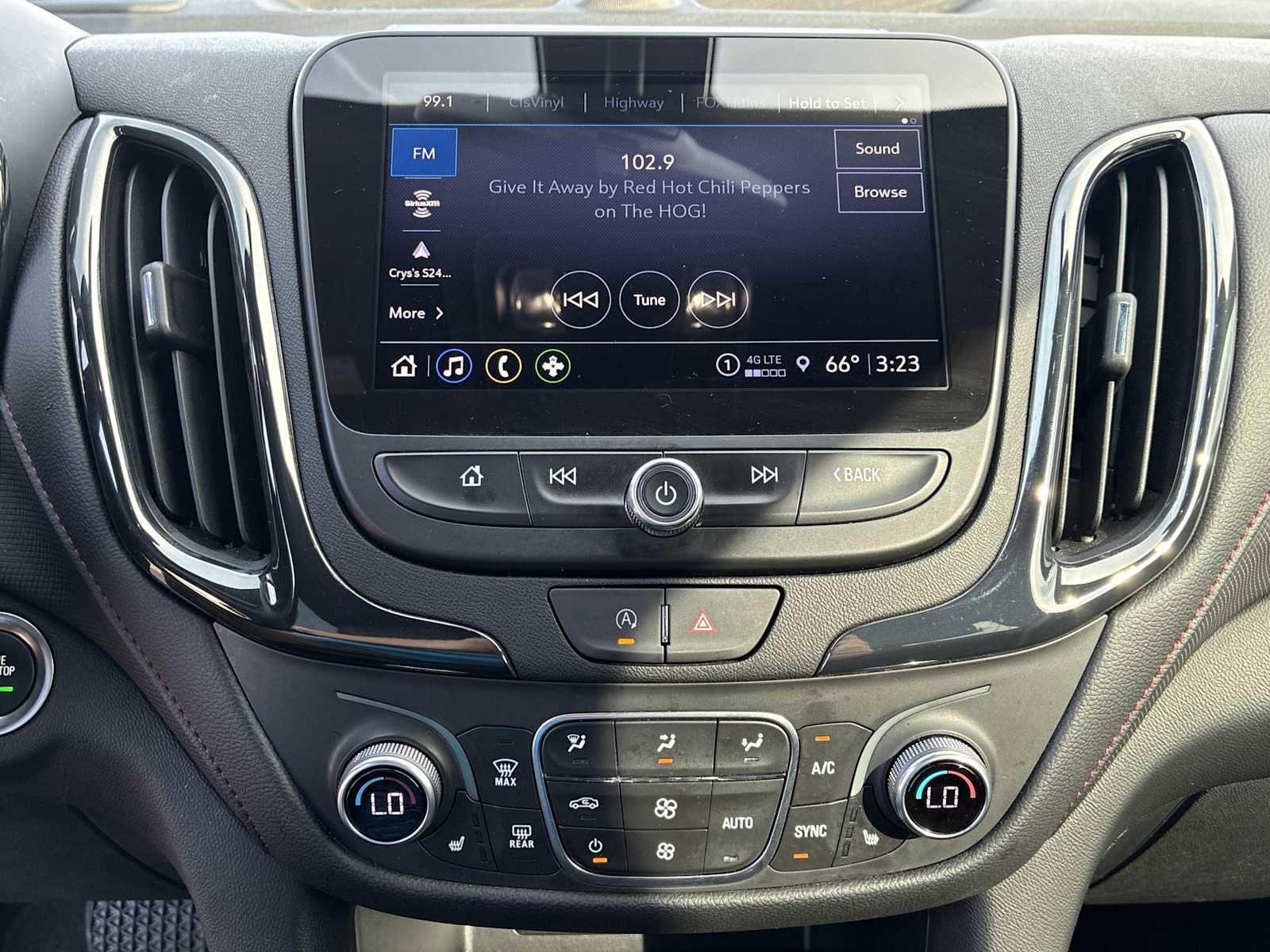 Certified 2024 Chevrolet Equinox RS w/ RS Leather Package image 14