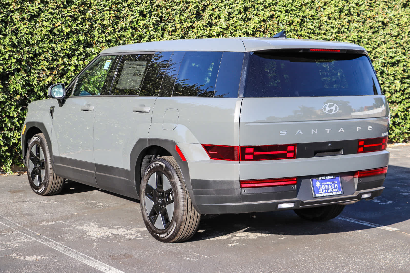 New 2027 Hyundai Santa Fe SE FWD image 8